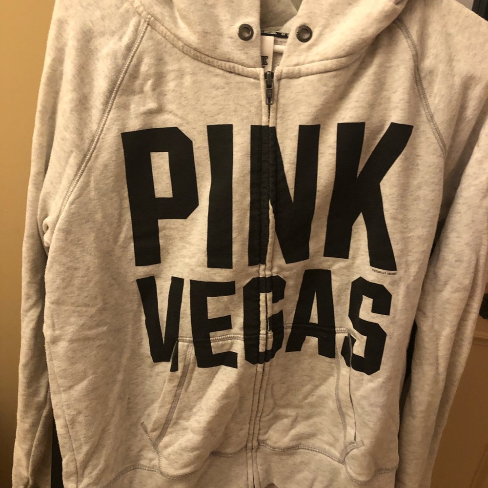 ❤️MUST GO❤️ PINK VS Vegas bling zip up sweatshirt